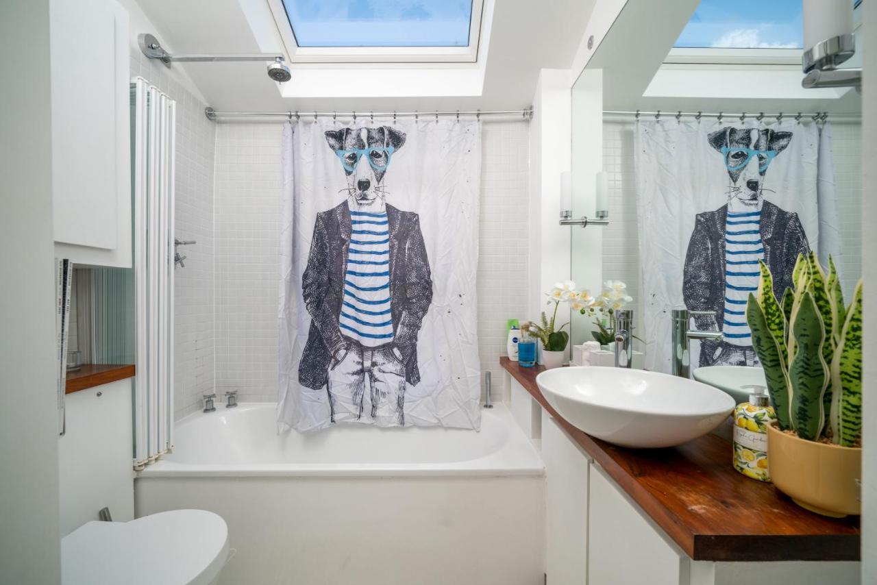 Captivating Apartment In Shepherds Bush London Exterior photo